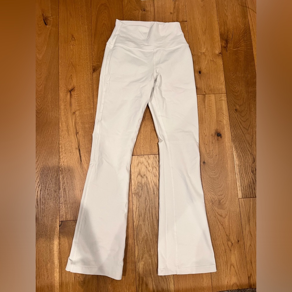 Alo white flare leggings extra small